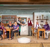 fileadmin/roha/images_galerie/orte_landschaft/Piding/Piding-Feste-Theater-usw/PID-THEAT-2019-2210-03-D-roha-Piding-Theater-Buehne-Altwirt.png