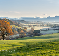 fileadmin/roha/images_galerie/orte_landschaft/Teisendorf/SO-AU-SURT-0023-0806-D-roha-Sonnenaufgang-Surtal-Teisendorf-Oberteisendorf-Salzburg-Panorama-Stimmung.png