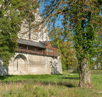 fileadmin/roha/images_galerie/orte_landschaft/Laufen/LAUF-SALZ-UF-WEG-0008-D-roha-Laufen-Uferweg-Salzach-Kreuz.png