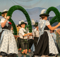 fileadmin/roha/images_galerie/orte_landschaft/Teisendorf/Gaufest-GauverbandI-Freitag14.-Sonntag23.Juli2023/BR-GAUFEST-TEIS-2023-1-1950-5-D-roha-Tracht-Gaufest-Teisendorf.png