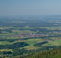 fileadmin/roha/images_galerie/orte_landschaft/Teisendorf/IN-LANDS-Teisendorf/LANDS-TEISB-0001-0-03-D-roha-Landschaft-Teisenberg-Teisendorf-Rupertiwinkel.png