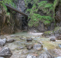 fileadmin/roha/images_galerie/orte_landschaft/Berchtesgaden/Marktschellenberg-Ettenberg/BGD-ALMB-KLAMM-0001-04-D-roha-Berchtesgaden-Almbachklamm-Untersberg-Wasser-Marktschellenberg.png