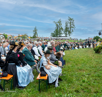 fileadmin/roha/Gautrachtenfest/Bilderglalerie/Gaufest-2023/Festsonntag/BR-GAUFEST-TEIS-2023-3-1008-D-M-roha-Tracht-Gaufest-Teisendorf.png