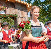 fileadmin/roha/images_galerie/orte_landschaft/Anger/Anger-Trachten-Musik-Fest/BR-FEST-ANG-MUS-TRACH-2018-08-19-1202-03-D-roha-Brauchtum-Fest-Anger-Trachtenverein-Musikkapelle-Teisendorf.png