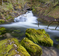 fileadmin/roha/images_galerie/wasser/WAS-WILDB-RA-SCHW-LO-0002-D-roha-Wasser-Wildbach-Schwarzbachloch-Ramsau.png