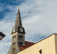 fileadmin/roha/images_galerie/orte_landschaft/Laufen/LAUF-STIFTSK-0008-0-02-D-roha-Laufen-Stiftskirche-Turmuhr.png