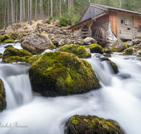 fileadmin/roha/images_galerie/wasser/WAS-FALL-GOLL-MUE-0002-D-roha-Wildwasser-Gollinger-Kuchl-Winter-Muehle.png