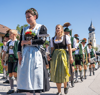 fileadmin/roha/images_galerie/orte_landschaft/Ainring/Trachtenfest/BR-FEST-FELDK-TRACH-2019-08-18-1136-06-D-roha-Brauchtum-Fest-Feldkirchen-Trachtenverein-Ainring-Festzug.png