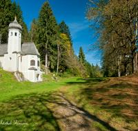 fileadmin/roha/images_galerie/kirche_religion/Aschau/ASCHAU-SACHR-OELB-0005-D-roha-Aschau-Sachrang-Muellner-Peter-Oelberg-Kapelle-Wegkreuz.png