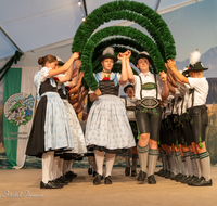 fileadmin/roha/images_galerie/orte_landschaft/Teisendorf/Gaufest-GauverbandI-Freitag14.-Sonntag23.Juli2023/BR-GAUFEST-TEIS-2023-2-2105-4-D-roha-Tracht-Gaufest-Teisendorf.png