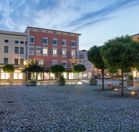 fileadmin/roha/Lieblingsbilder-making/LAUF-STADT-MAR-PL-NA-0001-2131-D-P-roha-Laufen-Marienplatz-Brunnen-Nacht.png