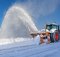 fileadmin/roha/images_galerie/orte_landschaft/Berchtesgaden/Rossfeld-Goell/BGD-ROSSF-WINT-DIE-0001-D-roha-Berchtesgaden-Rossfeld-Winterdienst.png