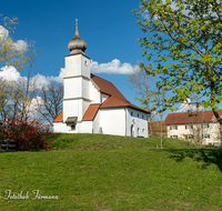 fileadmin/roha/images_galerie/kirche_religion/Saaldorf/SAAL-STEINBR-0018-D-roha-Saaldorf-Steinbruenning-Kirche-Weiher.png