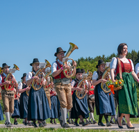 fileadmin/roha/images_galerie/orte_landschaft/Laufen/Leobendorf-Musikfest/BR-FEST-LEOB-MUSIKK-20220522-1004-03-D-roha-Blasmusik-Leobendorf-Bergschuetzen.png