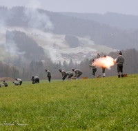 fileadmin/roha/images_galerie/brauchtum/Weihnachten-Boeller/BR-WEIH-BOELL-AN-2016-1515-03-D-roha-Brauchtum-Weihnachten-Silvester-Anger-Boeller-Schuetze.png