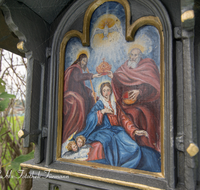 fileadmin/roha/images_galerie/kirche_religion/Tei-Wei-Rosenkranzweg/KKKM-TEI-WEI-ROS-15-0004-D-roha-Wegkreuz-Rosenkranz-Station-Teisendorf-Weildorf-Weg-Kroenung-Maria.png