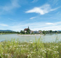 fileadmin/roha/images_galerie/Hintergrund-Download/1280x1024/LAUF-SALZACH-0041-D-roha.png