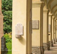 fileadmin/roha/images_galerie/orte_landschaft/Salzburg/Kolleg-Plain-Sebast-Franzis-Mich/SA-SEBAST-AGL-0008-D-roha-Salzburg-Sebastiani-Kirche-Linzergasse-Agliardis-Grabtafel-Kreuzgang.png