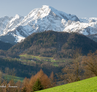 fileadmin/roha/images_galerie/orte_landschaft/Berchtesgaden/Marktschellenberg-Ettenberg/BGD-ETTENB-LA-0002-D-roha-Berchtesgaden-Ettenberg-Landschaft-Unterau-Hoher-Goell-Fruehling.png