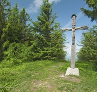 fileadmin/roha/reportagen/Stoisser-Alm-Kapelle-Gipfelkreuz-8-2017/KKKM-TEIS-STOISS-0010-D-roha-Gipfel-Kreuz-Teisenberg-Stoisser-Alm-Teisendorf-Anger.jpg