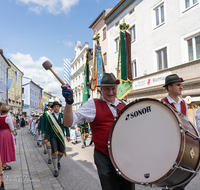 fileadmin/roha/images_galerie/orte_landschaft/Teisendorf/Gaufest-GauverbandI-Freitag14.-Sonntag23.Juli2023/BR-GAUFEST-TEIS-2023-3-1137-10-4-D-roha-Tracht-Gaufest-Teisendorf.png