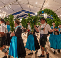 fileadmin/roha/images_galerie/orte_landschaft/Teisendorf/Gaufest-GauverbandI-Freitag14.-Sonntag23.Juli2023/BR-GAUFEST-TEIS-2023-2-2124-D-roha-Tracht-Gaufest-Teisendorf.png