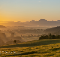 fileadmin/roha/images_galerie/stimmung-Sonne/Sonnenaufgang/SO-AU-SURT-0022-0707-01-D-roha-Sonnenaufgang-Surtal-Teisendorf-Oberteisendorf.png