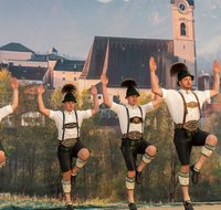 fileadmin/roha/Gautrachtenfest/Bilderglalerie/Gaufest-2023/Gauheimatabend/BR-GAUFEST-TEIS-2023-2-2025-01-D-roha-Tracht-Gaufest-Teisendorf.png