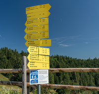 fileadmin/roha/images_galerie/orte_landschaft/Stoisser-Alm/TEI-STO-SCH-0001-D-roha-Teisendorf-Anger-Stoisser-Alm-Beschilderung-Wege.png