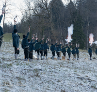 fileadmin/roha/images_galerie/brauchtum/Weihnachten-Boeller/BR-WEIH-BOELL-PID-0005-1512-02-D-roha-Brauchtum-Weihnachten-Boeller-Schuetze-Piding.png