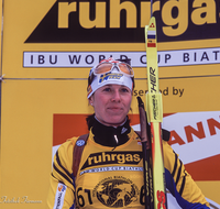 fileadmin/roha/images_galerie/Freizeit-Sport/Biathlon/2001_Biathlon/SPO-BIATH-2001-14-01-0011-01-roha-Ruhpolding-Biathlon.png