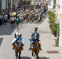 fileadmin/roha/Gautrachtenfest/Bilderglalerie/Gaufest-2023/Festsonntag/BR-GAUFEST-TEIS-2023-3-1134-01-D-M-roha-Tracht-Gaufest-Teisendorf.png