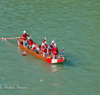 fileadmin/roha/images_galerie/brauchtum/Fronleichnam/Oberndorf-Himmelbrotschutzen/BR-FRON-OBERND-0020-D-roha-Brauchtum-Fronleichnam-Oberndorf-Salzach-Schiffer-Garde-Zille-Schiff-Himmelbrotschutzen.png