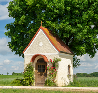 fileadmin/roha/images_galerie/kirche_religion/Laufen_-_Leobendorf/KKKM-LAUF-DAR-0001-D-roha-Kapelle-Laufen-Daring.png