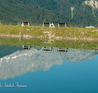 fileadmin/roha/images_galerie/orte_landschaft/Berchtesgaden/Jenner-Schoenau/BGD-JENN-TEICH-0007-D-roha-Berchtesgaden-Jenner-Teich-Bank-Watzmannostwand.png