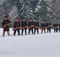 fileadmin/roha/images_galerie/brauchtum/Weihnachten-Boeller/BR-WEIH-BOELL-WEIL-EICH-0009-D-H-roha-Brauchtum-Weihnachten-Boeller-Schuetze-Weildorf-Eichham-Teisendorf.png