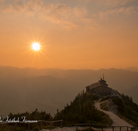 fileadmin/roha/images_galerie/orte_landschaft/Berchtesgaden/Kehlstein/BGD-KE-SU-0001-D-roha-Berchtesgaden-Kehlstein-Haus-Sonnenuntergang.png