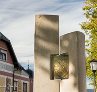 fileadmin/roha/images_galerie/orte_landschaft/Teisendorf/Teisendorf-Markt/TEI-MA-CREU-0002-D-roha-Teisendorf-Stele-Bronze-Creuse.png