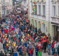 fileadmin/roha/images_galerie/brauchtum/Fasching/BR-FASCHI-2018-1556-01-D-roha-Brauchtum-Fasching-Zug-Teisendorf-Marktstrasse-Musikkapelle.png