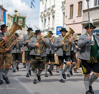 fileadmin/roha/Gautrachtenfest/Bilderglalerie/Gaufest-2023/Festsonntag/BR-GAUFEST-TEIS-2023-3-1135-03-D-roha-Tracht-Gaufest-Teisendorf.png