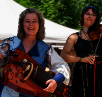 fileadmin/roha/images_galerie/brauchtum/Ritter-Mittelalter/Mittelalterfest-Laufen/BR-MITTELALT-LAUF-2024-1230-1-D-M-roha-Brauchtum-Mittelalterfest-Laufen.png