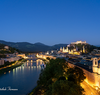 fileadmin/roha/images_galerie/orte_landschaft/Salzburg/SA-ALTST-NACHT-0011-01-D-roha-Salzburg-Altstadt-Nacht-Panorama-Festung-Hohensalzburg-Salzach.png