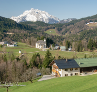 fileadmin/roha/images_galerie/orte_landschaft/Berchtesgaden/Marktschellenberg-Ettenberg/BGD-ETTENB-0006-02-D-roha-Berchtesgaden-Ettenberg-Kirche-Hochkalter-Landwirtschaft.png