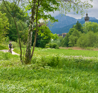 fileadmin/roha/images_galerie/orte_landschaft/Anger/Hoeglwoerth/SPO-MOUN-HOEG-0007-D-roha-Sport-Mountainbike-Hoeglworth-Anger-Fruehling.png