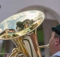 fileadmin/roha/images_galerie/musik/Blasmusik/Anger_-_Aufham/MU-BLA-ANG-0200-1955-01-D-roha-Musik-Blasmusik-Musikkapelle-Anger-Hoeglwoerth-Dorfplatz-Standkonzert.png