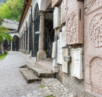 fileadmin/roha/images_galerie/orte_landschaft/Salzburg/St-Peter-Katakomben/SA-STPETER-FRIED-0013-20-D-roha-Salzburg-Friedhof-St-Peter-Grab-Katakomben.png