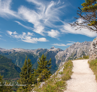 fileadmin/roha/images_galerie/orte_landschaft/Berchtesgaden/Jenner-Schoenau/BGD-JENN-0009-D-roha-Berchtesgaden-Jenner-Berg-Fels-Steineres-Meer-Wander-Weg.png