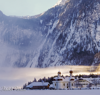 fileadmin/roha/images_galerie/orte_landschaft/Berchtesgaden/Koenigssee/BGD-KOE-WINTER-0005-roha-Berchtesgaden-Koenigsee-Bartholomae-Winter.png