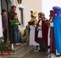 fileadmin/roha/images_galerie/brauchtum/Weihnachten-Sternsinger/BR-WEIH-HEILDREIKOEN-0002-D-roha-Brauchtum-Weihnachten-Heilig-Drei-Koenige-Sternsinger.png