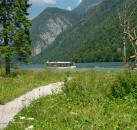 fileadmin/roha/images_galerie/orte_landschaft/Berchtesgaden/Koenigssee/BGD-KOE-SCHIFF-0001-3-D-ADH-roha-Berchtesgaden-Koenigssee-Schifffahrt-Weg.png